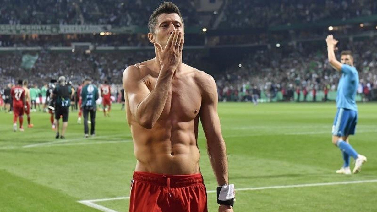 Cristiano Ronaldo Doesnt Have Any Tattoos on His Body Heres Why